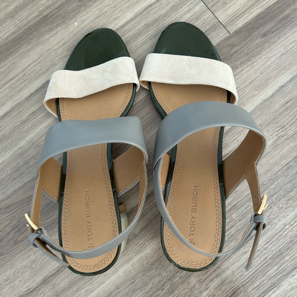 Tory Burch block heel, never worn!!!